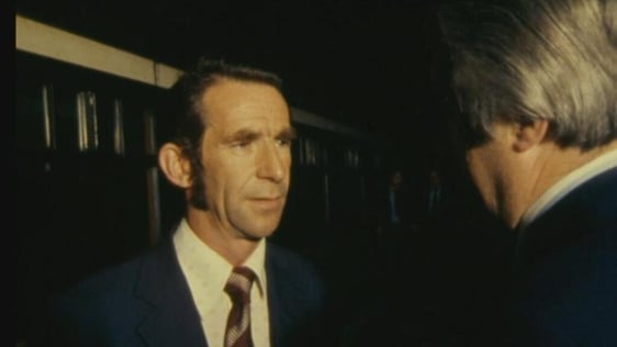 Joseph Murrin, Irish Fishermen's Organisation, is interviewed by RTÉ News reporter John Howard (197…