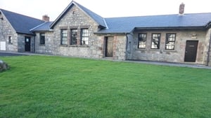 Pádraig Ó Dubhghaill, Bainisteoir Tograí Comharchumma Sailearna & Aoife Ní Choisdealbha, Micil Poitín & Mary Carr Faherty, Múirnín.  show image