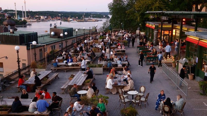 Curbs on gatherings and dining will be lifted in Sweden on 29 September