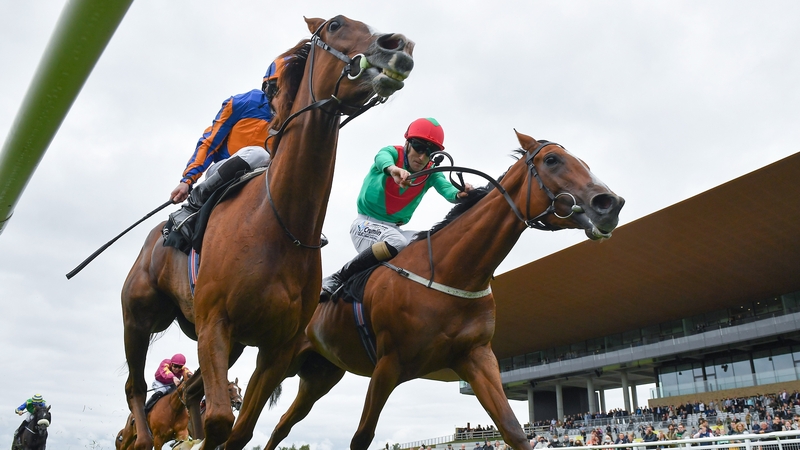 La Petite Coco, right, just got up when it mattered