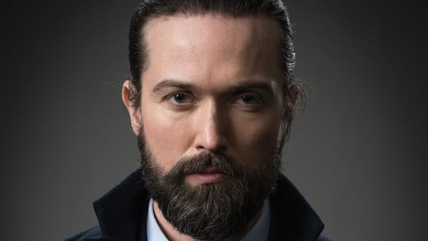 Emmett J Scanlan praises "astonishing" Kin cast members