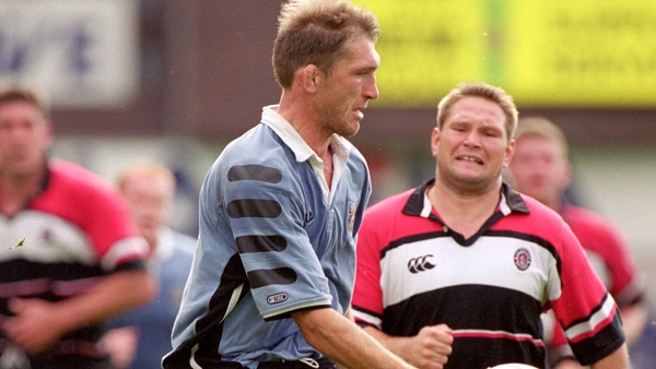 Owain Williams (blue jersey)