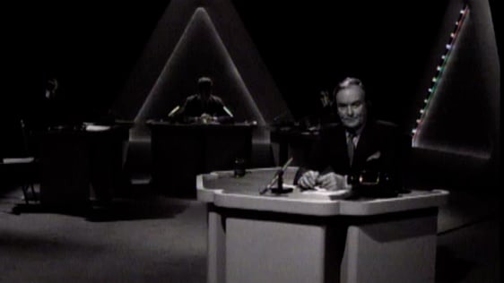 John O'Donoghue, Seven Days (1971)