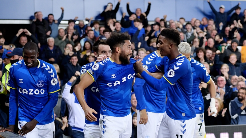 Everton put three past Burnley