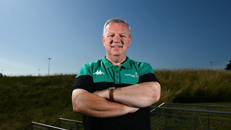 Mark Keenan will remain as Ireland head coach