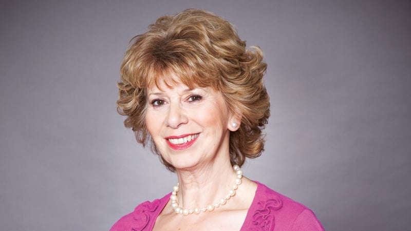 Elizabeth Estensen - "I now feel the time has come to say goodbye"