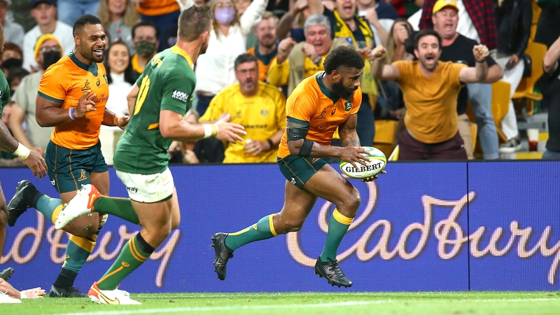 Marika Koroibete touches down for Australia