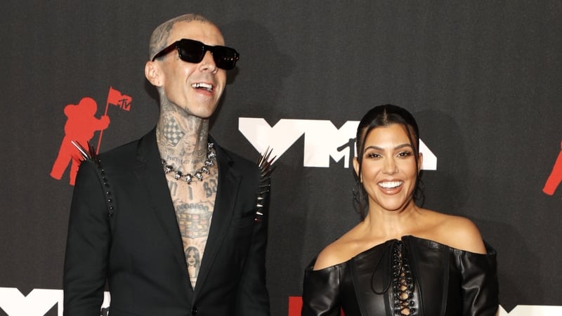 Goth rock is trending, but goth rock couples? There's nothing hotter.