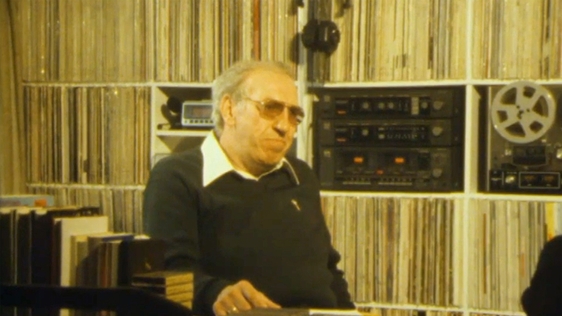 Record collector Steve Thompson, Limerick (1986)
