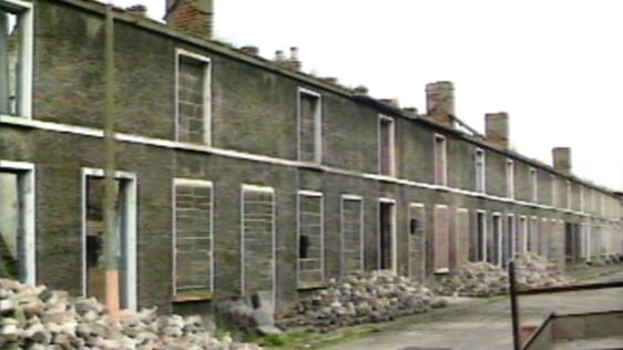 Jennymount Street in Belfast, 1991.