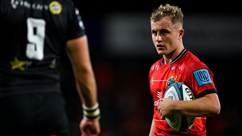 Craig Casey scored a try in a man-of-the-match display against the Sharks