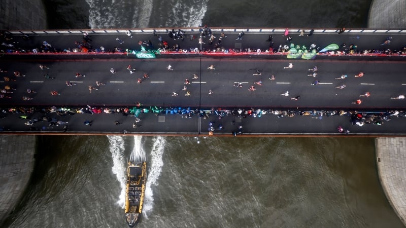 It is the first time that runners have tackled the marathon's traditional route in October, rather than during spring