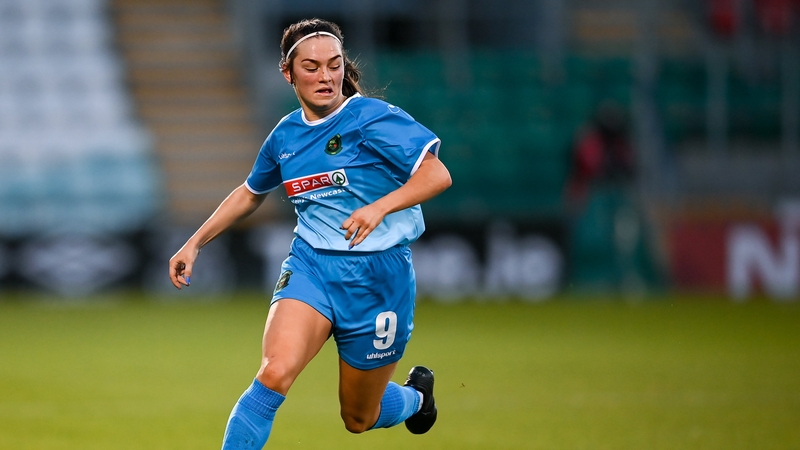 Alannah McEvoy bagged a hat-trick for Peamount