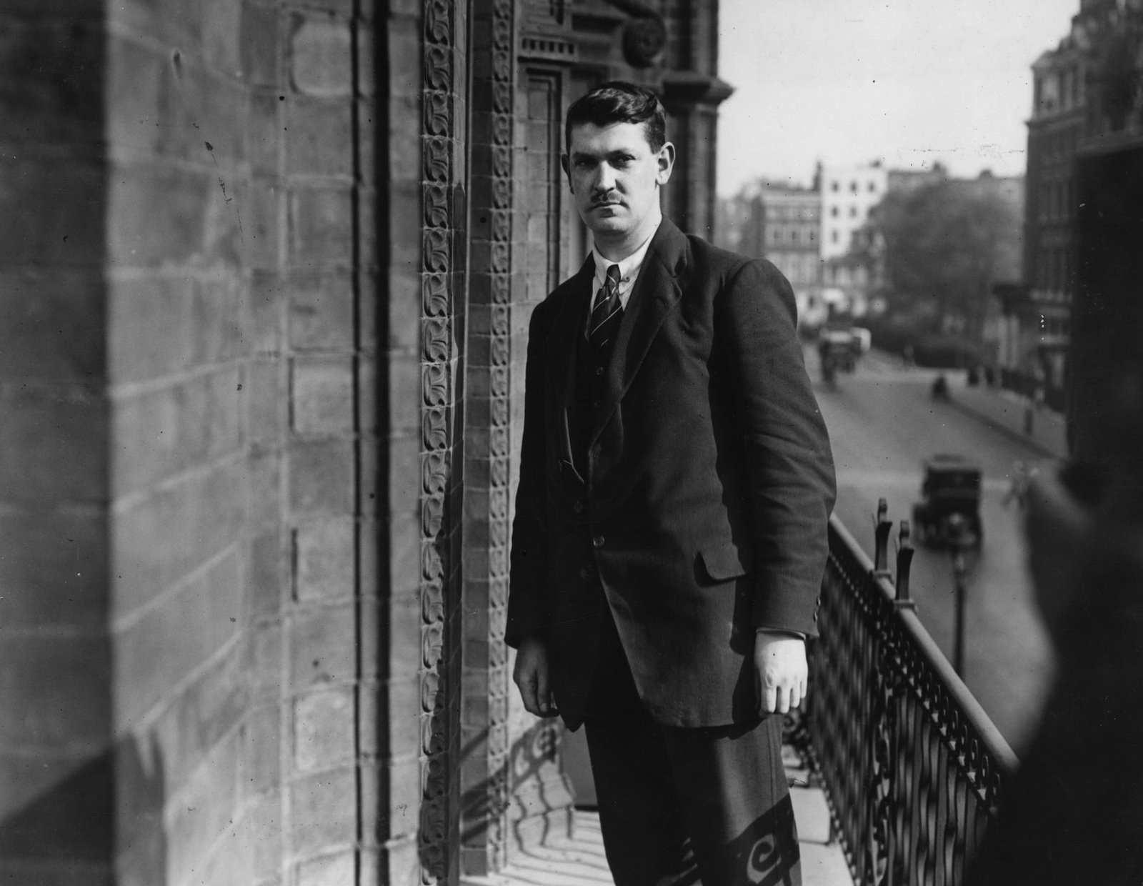The level of daily press scrutiny of the Irish delegates was unprecedented (Credit: Bureau Collection in Military Archives./ Getty Images)