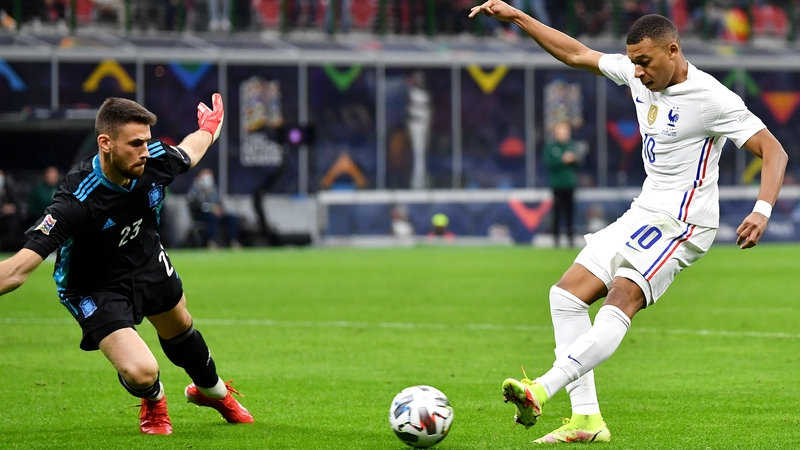 Kylian Mbappé scores the winning goal