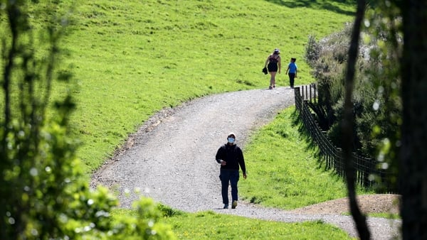Lockdown continues in Auckland as new Covid-19 case numbers rise