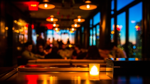 Restaurants and pubs must close by 8pm from tonight