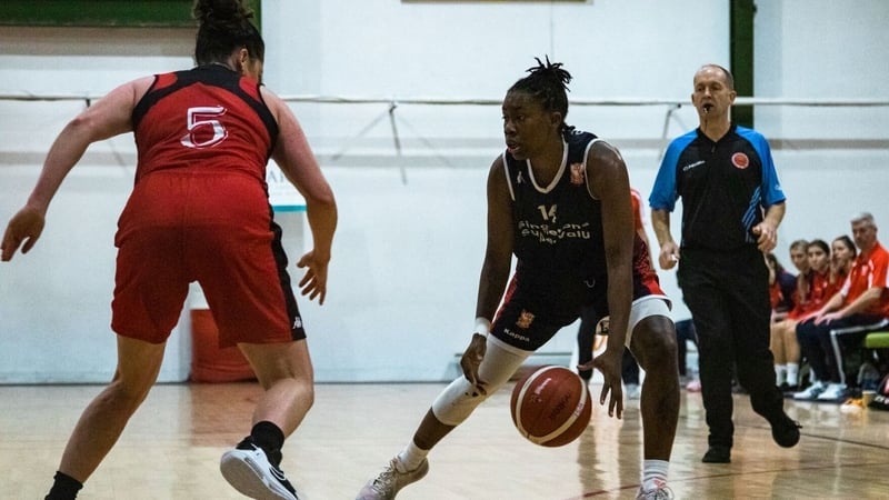 Action from Fr Matthews' game against Singleton Supervalu Brunell