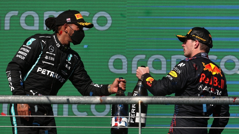 Verstappen (r) edged Hamilton to victory in Austin to extend the championship lead