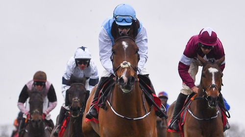 Eklat De Rire has won all three of his completed starts over fences