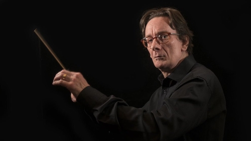 Composer and music Dave Flynn