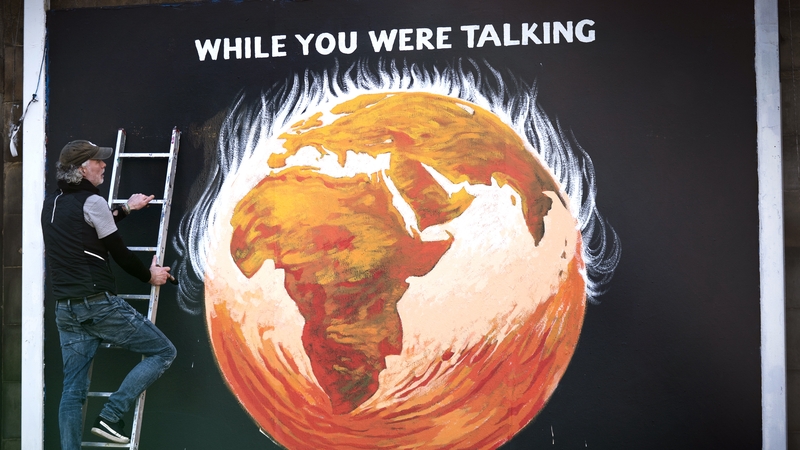 Artist Greg Mitchell completes his climate-crisis themed mural in Edinburgh, to coincide with COP26 in Glasgow