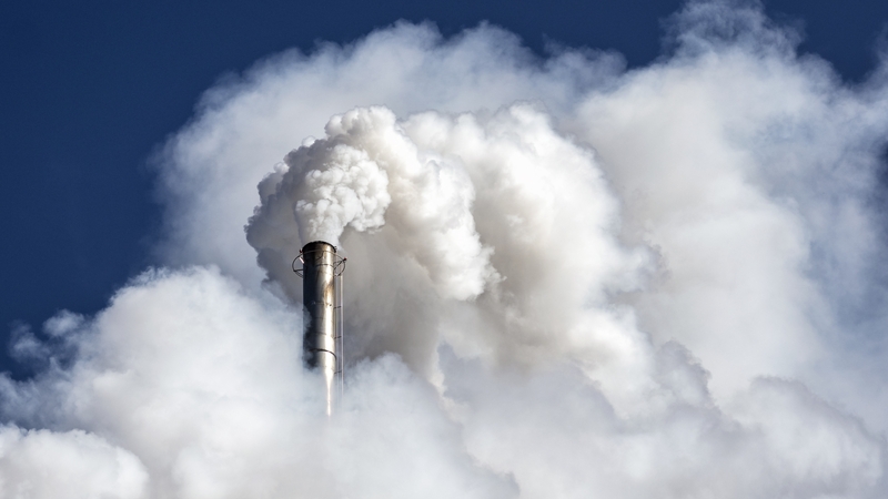 EPA ag rá nach mbainfear amach spriocanna aeráide