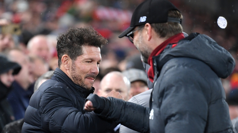 Diego Simeone (L) with Jurgen Klopp back in 2020