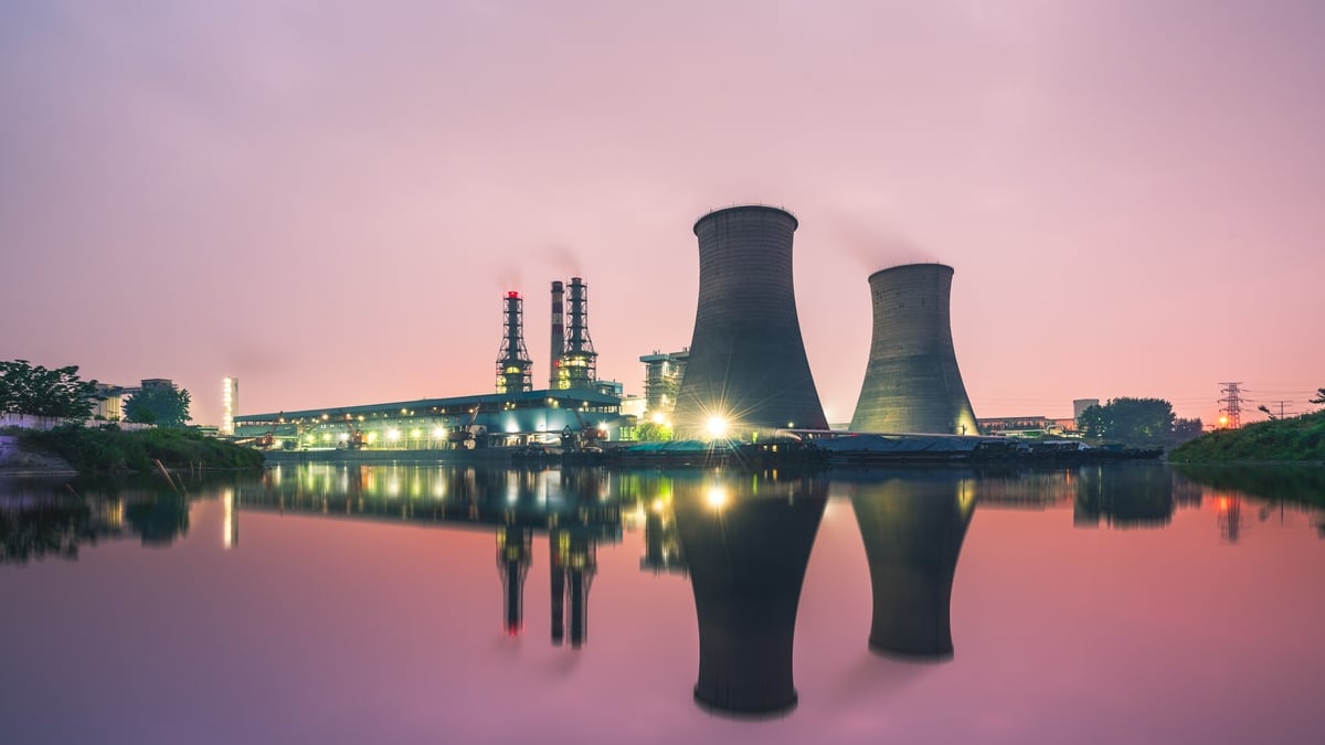Nuclear row: do we need small reactors? 