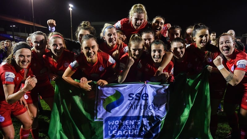 Shelbourne players celebrate league glory