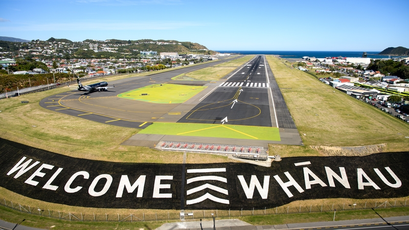 Fully vaccinated international travellers can return to New Zealand from 30 April (File image)