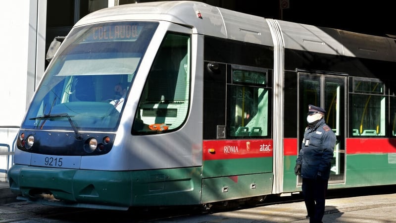 The Italian government has decided to make the Green Pass mandatory for use on urban public transport