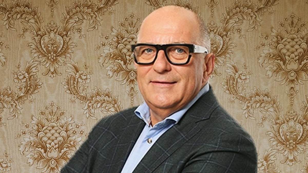 Architect and presenter Hugh Wallace remembered