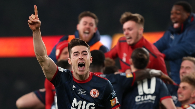 Desmond celebrates after the winning penalty