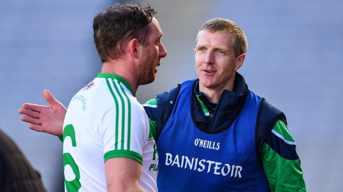 Ballyhale clubmates Fennelly and Shefflin (R) will face off in Ballinasloe