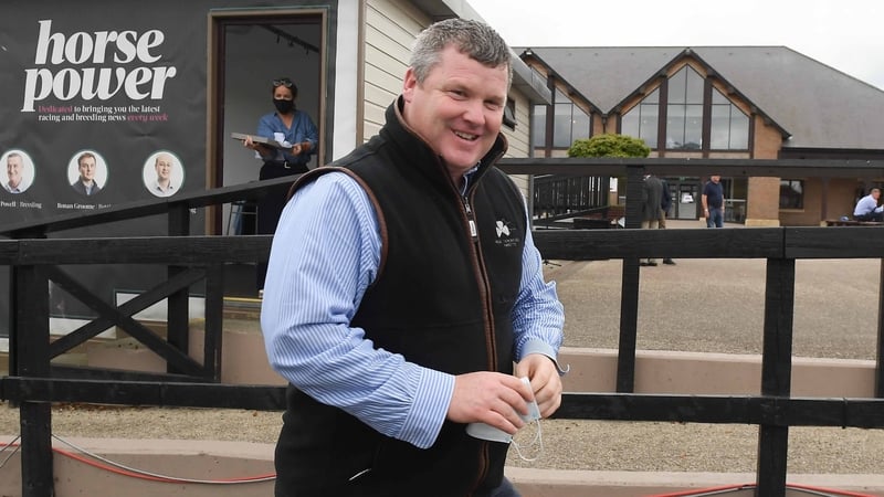 It's 2000 wins for Gordon Elliott