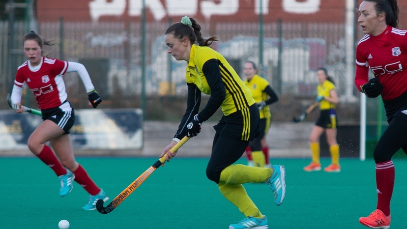 Pembroke's Ellen Curran on the attack. Credit: Max Fulham