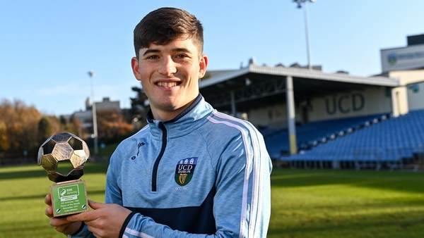 Whelan is the first First Division player to win a Player of the Month award for six years