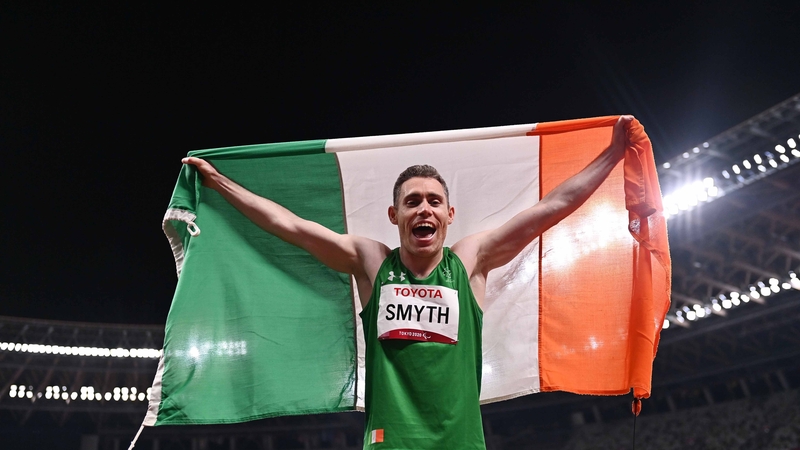 Jason Smyth celebrates after winning the T13 Men's 100 metre final