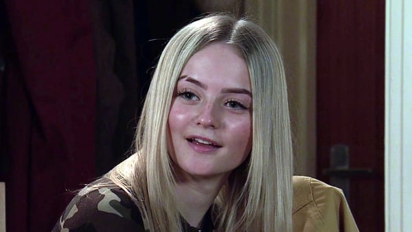 Millie Gibson plays Kellie Neelan on Coronation Steet