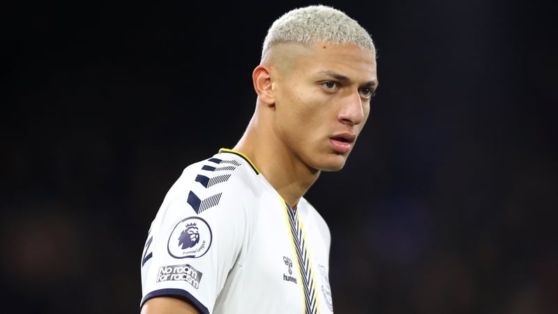 Richarlison has a calf injury