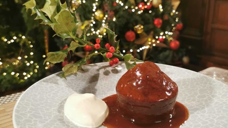 Neven's festive sticky gingerbread with butterscotch sauce