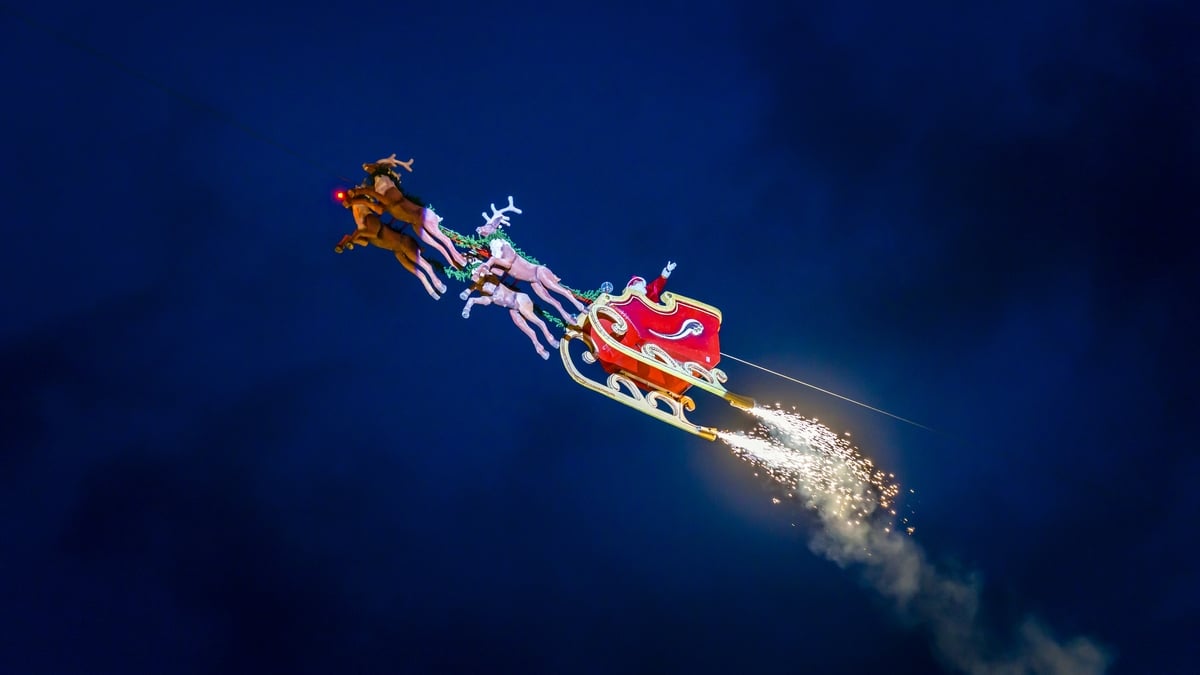 Irish airspace cleared for arrival of Santa Claus