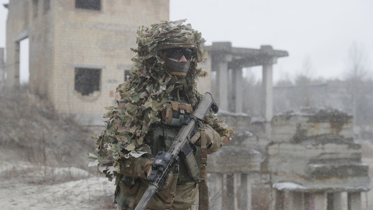 Ukrainian Ambassador: 'We expect further Russian invasion'
