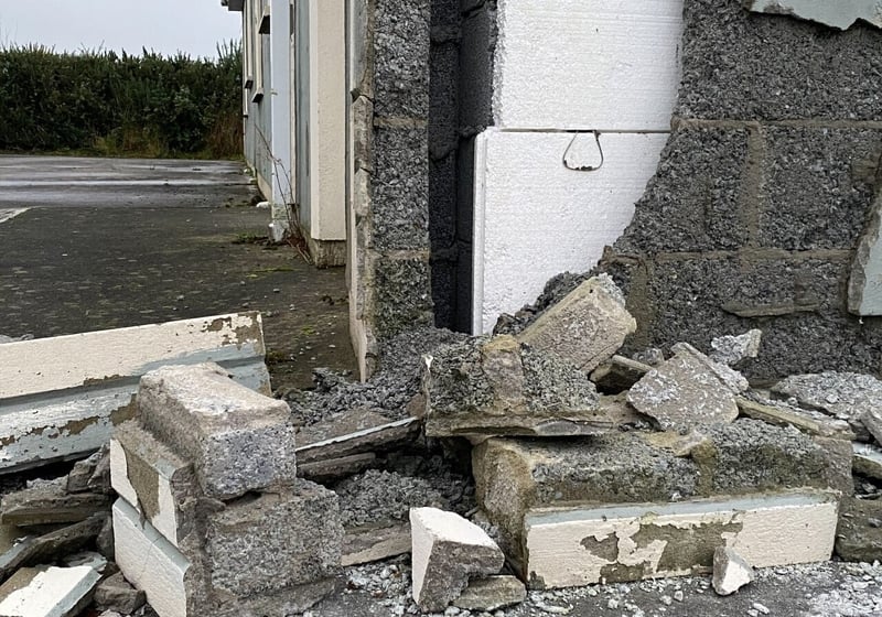 Blocanna lochtacha Míoca agus fadhb atá costasach le réiteach