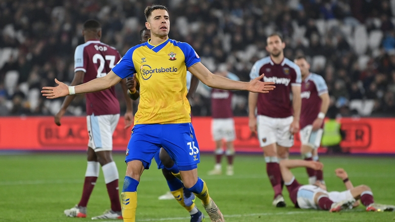 Jan Bednarek secured the points for the travelling Saints