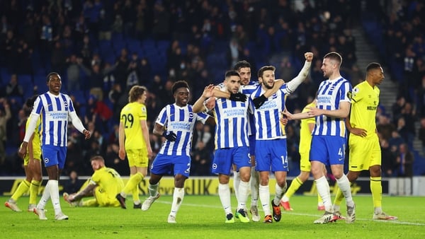 Neal Maupay, Jakub Moder, Adam Lallana and Adam Webster celebrate Brighton's second goal