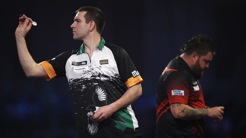 Willie O'Connor (L) has been beaten in the third round