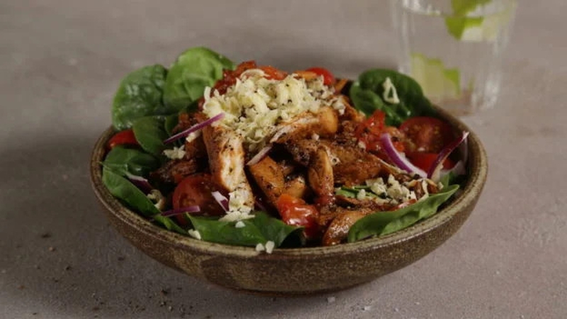 Each serving contains approx 320 kcal.