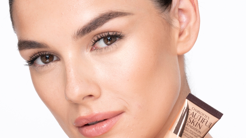 Irish model Kelly Horrigan